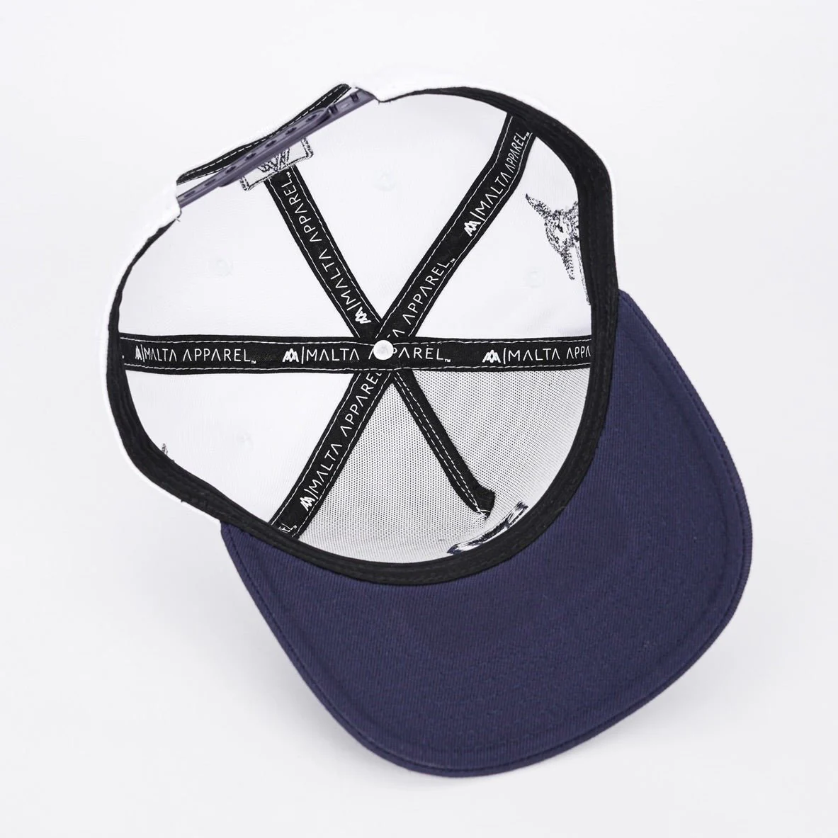 ‘7’ Premium SnapBack - White/Navy - Image 5